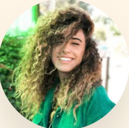 שחר צוברי: סטודנטית